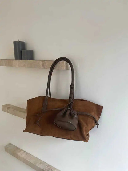 Amor Carryall